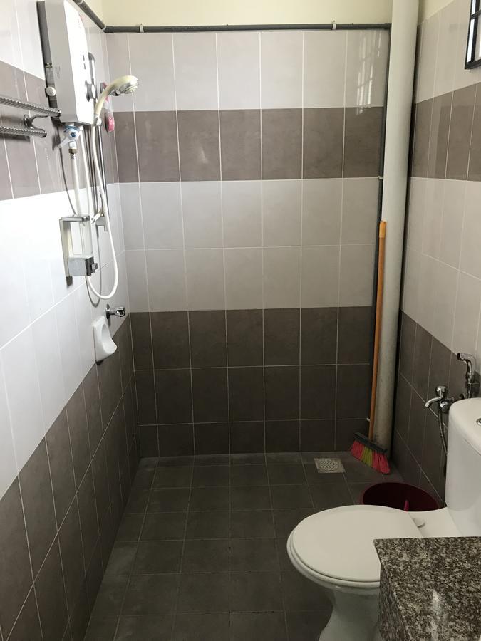 Executive At Town Area For 18 Pax With Pool